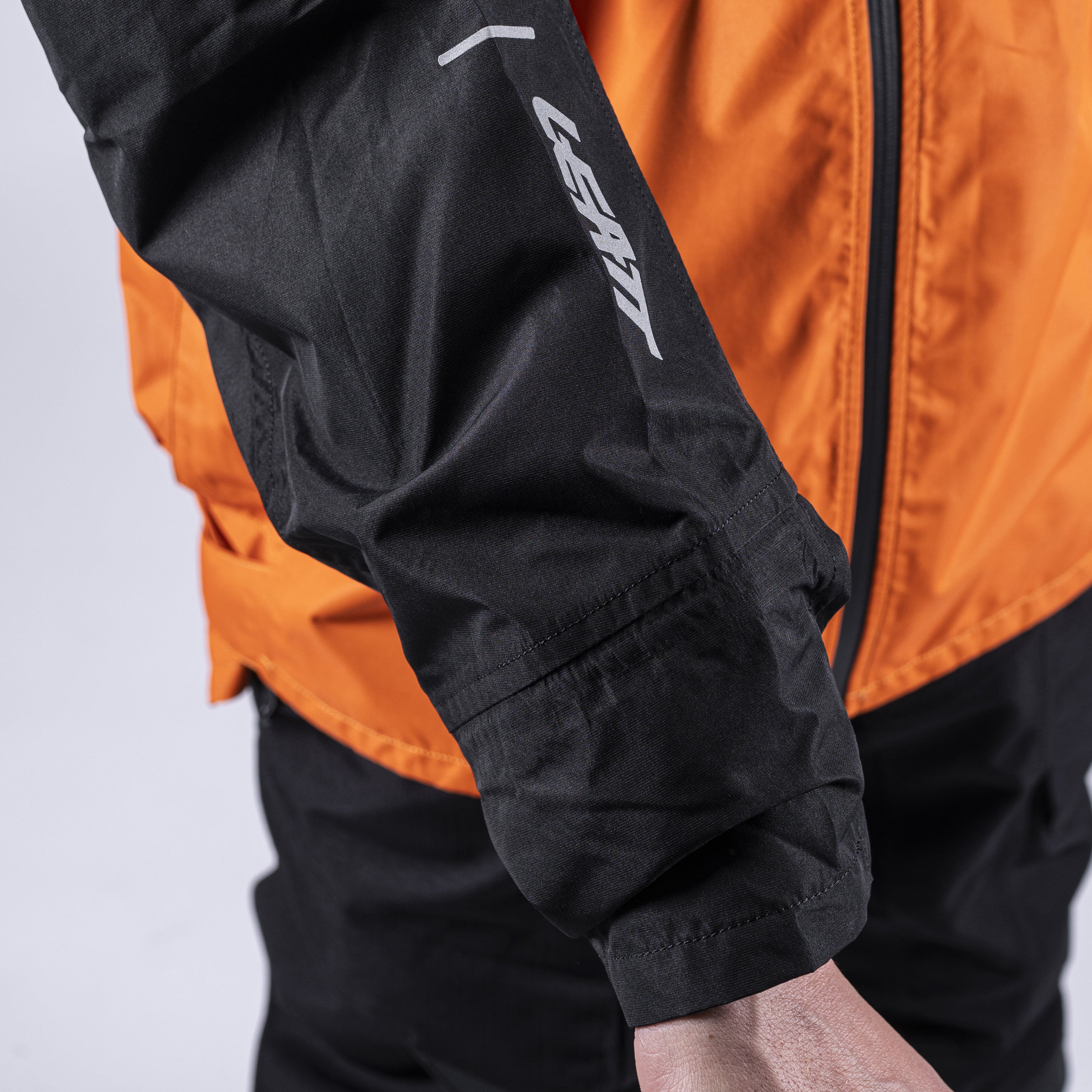Jacket ADV Rain Cover