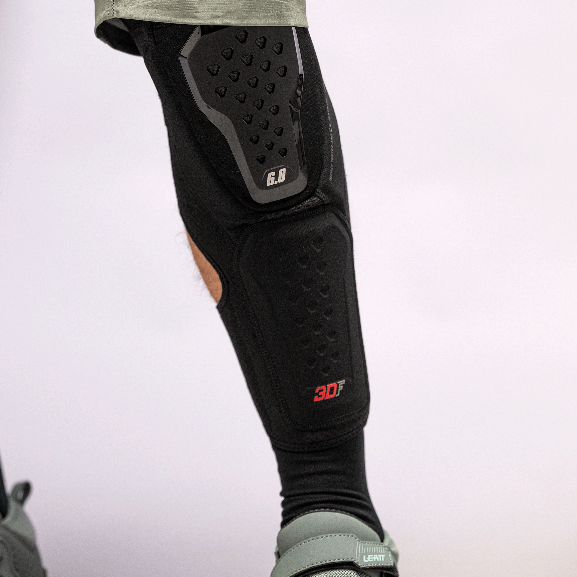 Knee Guard 6.0 Evo EXT