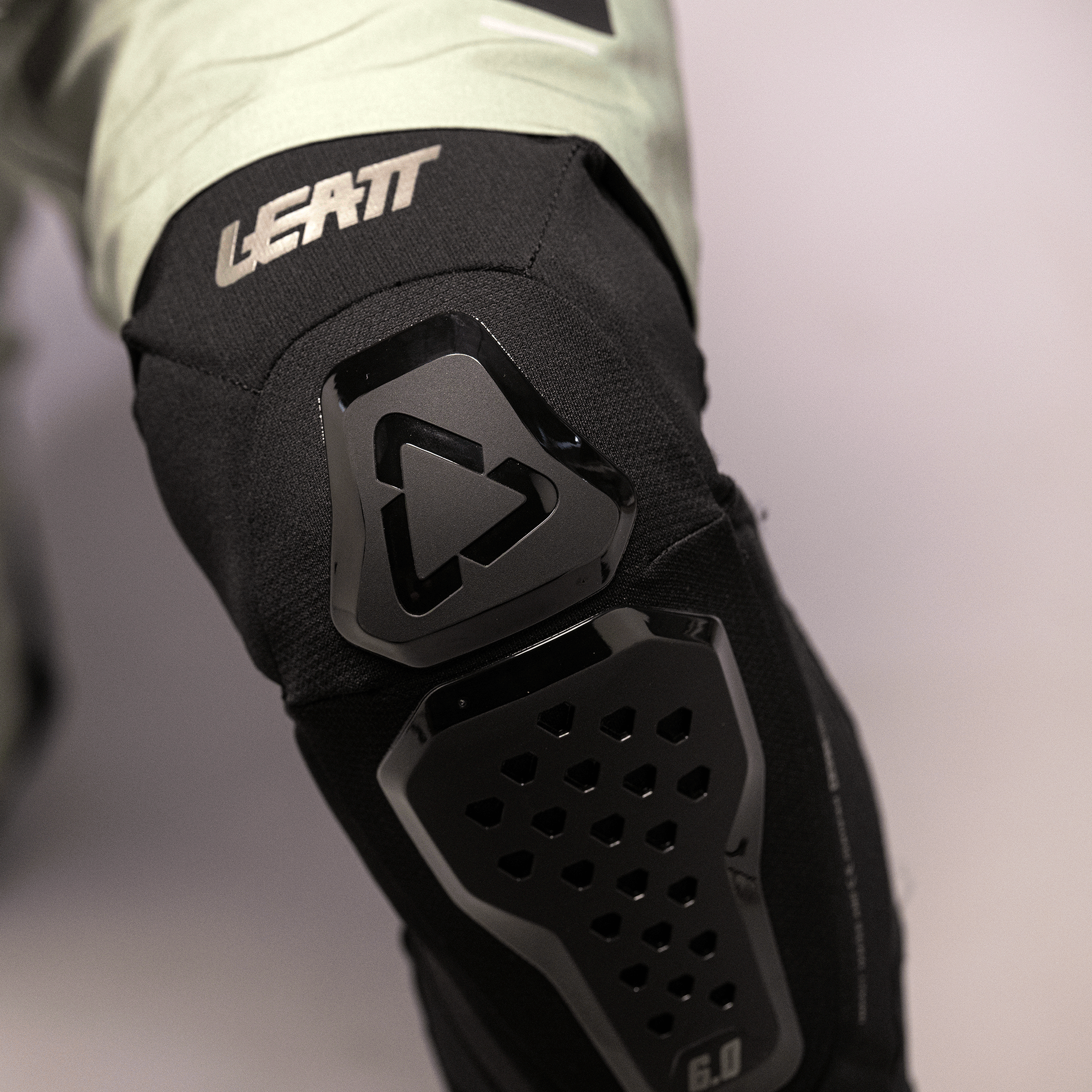Knee Guard 6.0 Evo