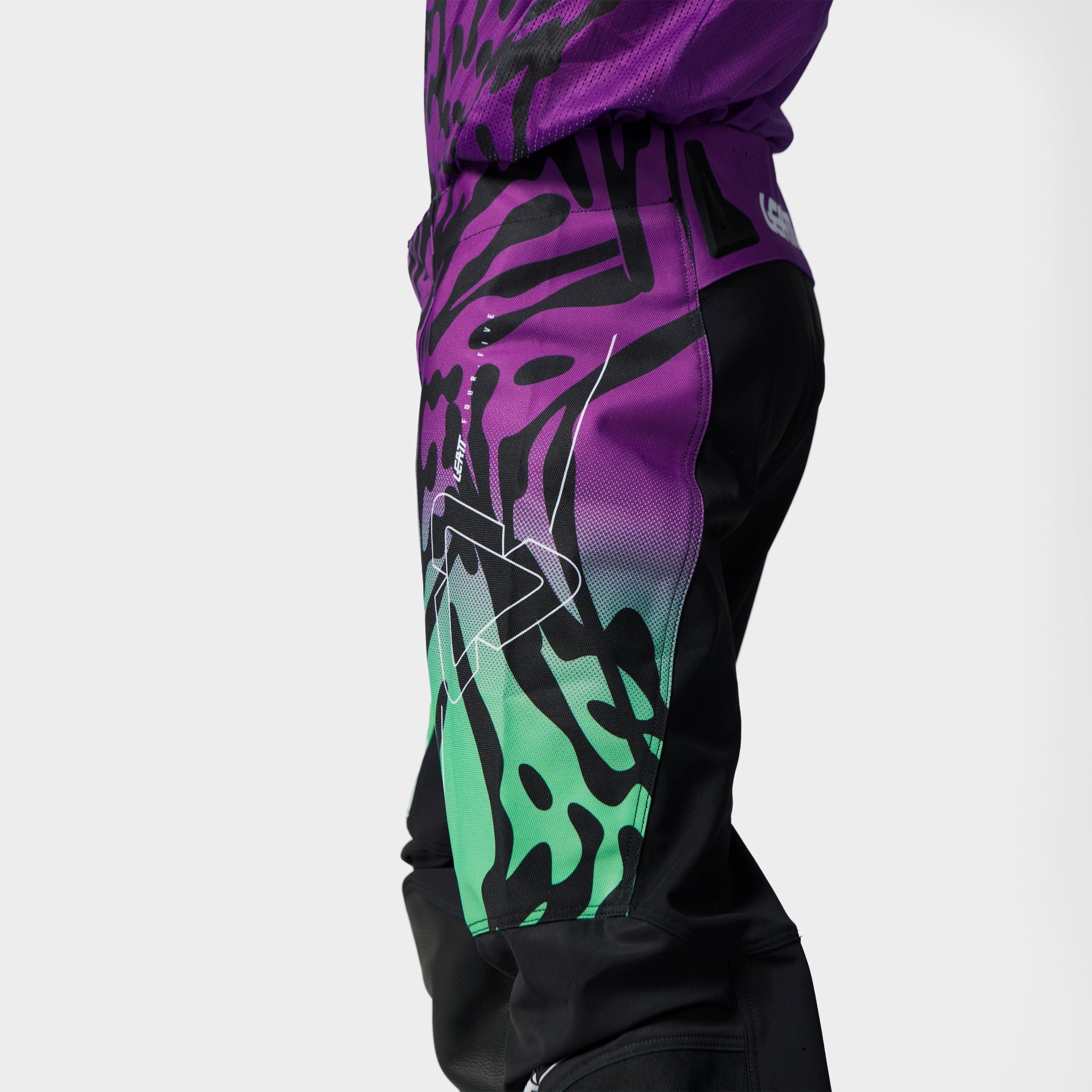 Moto 4.5 Pant